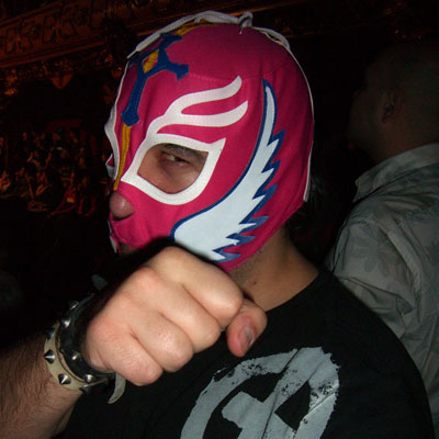 20061130122039-big-luchador.jpg